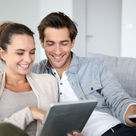 Jeune couple - Rencontre amoureuse